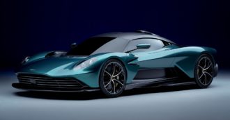 Copertina di Aston Martin Valhalla e Lotus Emira, ecco il Rinascimento dell’auto sportiva inglese – FOTO