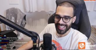 Copertina di Dario Moccia, lo streamer più famoso d’Italia a FqMagazine: “Ecco come si guadagna su Twitch e perché il Parlamento se ne sta interessando”