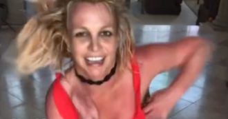 Copertina di Britney Spears si arrabbia sul serio: “Nessuna esibizione live finché comanda mio padre”