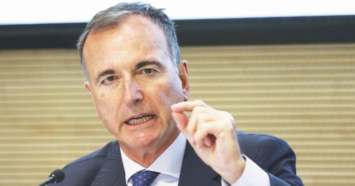 I giudici amministrativi in rivolta contro Frattini