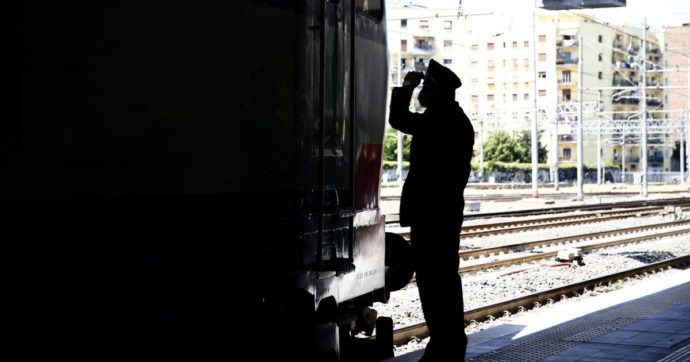 Roma, 14enne muore travolta da un treno a Salone: stava attraversando i binari