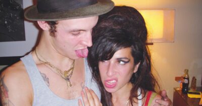 Copertina di “Non sono responsabile della morte di Amy Winehouse. Lei ha sempre avuto libertà di scelta. Non ero io lo spacciatore”: parla l’ex marito Blake Fielder-Civil