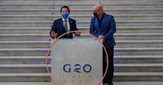 Copertina di G20 Ambiente, Cingolani: “Linee d’intervento seguono Pnrr, è un accordo storico. Lotta alla CO2? Serve nei Paesi in via di sviluppo”