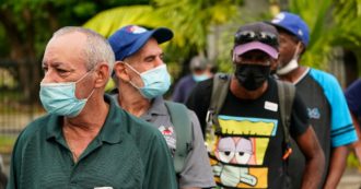 Uk, quasi 40mila contagi in un giorno. Casi Covid triplicati in Usa negli ultimi 15 giorni: si valuta ritorno alle mascherine obbligatorie