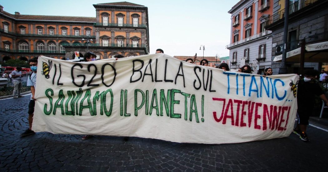 Napoli, al via G20 su ambiente, energia, clima: l’ambizione a parole dei potenti della terra dopo le recenti calamità, i pochi investimenti e le leggi nazionali inadeguate