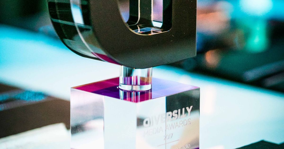 Diversity Media Awards, i vincitori degli Oscar dell’Inclusione: Fedez e Ferragni personaggi dell’anno. Premiati anche Skam Italia e il docufilm su Tiziano Ferro