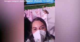 Copertina di Gli atleti alla cerimonia inaugurale delle Olimpiadi di Tokyo 2021: la portabandiera Jessica Rossi sfoga così l’emozione – Video