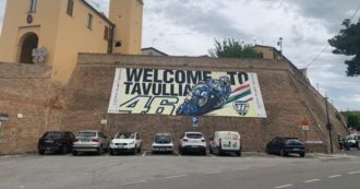 Copertina di La ‘riqualificazione’ delle mura di Tavullia: dal Cassero medioevale ai polli di plastica