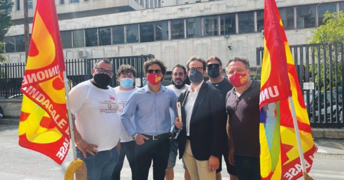 Ex Ilva, va reintegrato l’operaio licenziato dopo il post Facebook sulla fiction con Ferilli