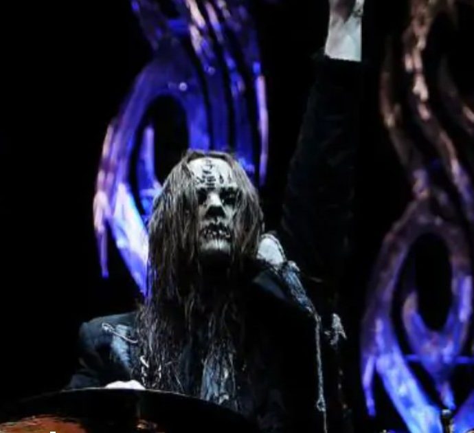 Slipknot, addio a Joey Jordison: per alcuni ‘solo una maschera’, per tutti uno dei più influenti batteristi di sempre