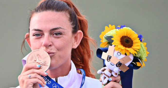 Tokyo, prima medaglia olimpica nella storia per San Marino: chi è Alessandra Perilli, bronzo nel Trap femminile