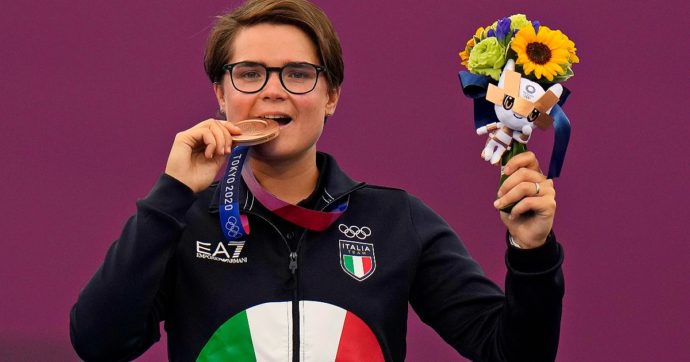 Lucilla Boari, un bronzo che sa di rivincita: “Cicciottella? Aspetto nuovo titolo di giornale”. Poi il videomessaggio: “E’ della mia ragazza”