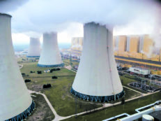 Copertina di Morti, feriti (e stress) a causa del clima che cambia: come proteggere la nostra salute