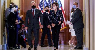 Copertina di Dinastie arabe. Caro nemico: Mbs e Mbz, sfida tra principi