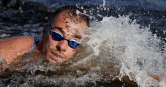 Copertina di Gregorio Paltrinieri è infinito: medaglia di bronzo alle Olimpiadi nella 10 km di nuoto in acque libere. “La ricompensa dopo l’inferno”