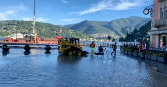 Copertina di Como, sale il livello del lago: strade allagate anche nel capoluogo lariano. Protezione civile al lavoro per rimuovere detriti (video)