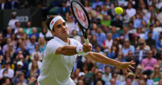 Copertina di Roger Federer, la leggenda del tennis compie 40 anni: la straordinaria carriera e la ricerca del finale perfetto dove nessuno ha mai osato