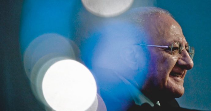 Emiliano insegue De Luca: le Regioni diventano Regni