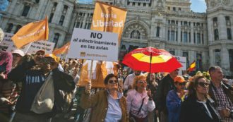 Copertina di Hazte Oir, gli ultrà cattolici e quegli incontri in Vaticano
