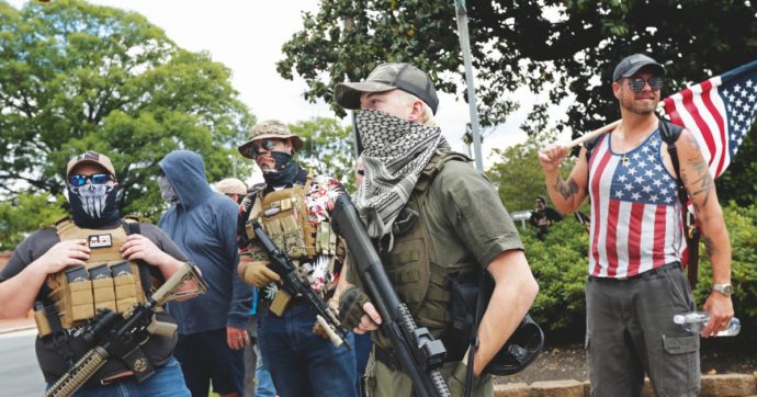 Armi, anche i Democratici contro lo sceriffo di Biden