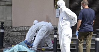 Copertina di Camorra, ucciso un 35enne in una sparatoria a Torre Annunziata dopo il ferimento di un altro uomo. “Città ostaggio di una guerra”