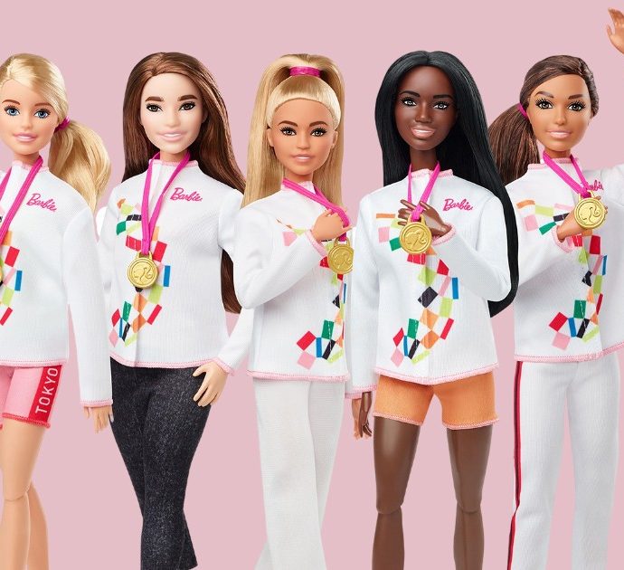 “Ci sono le Olimpiadi di Tokyo e non c’è una Barbie asiatica”, la nuova collezione di bambole contestata sui social