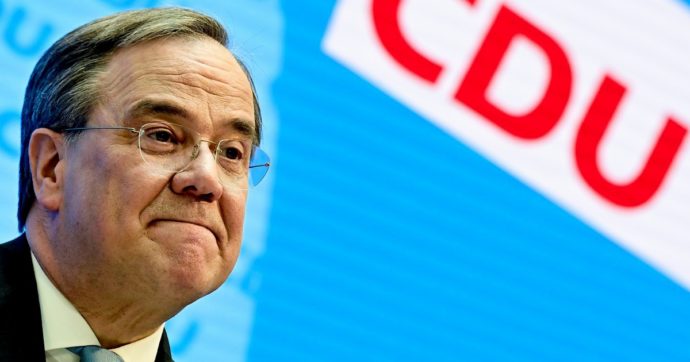 Cdu, l’uomo che deve sostituire la Merkel non piace ai tedeschi