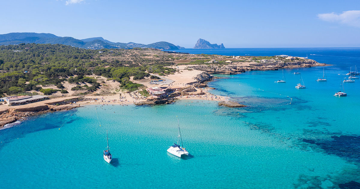 Ibiza, l’anima chic di una natura selvaggia