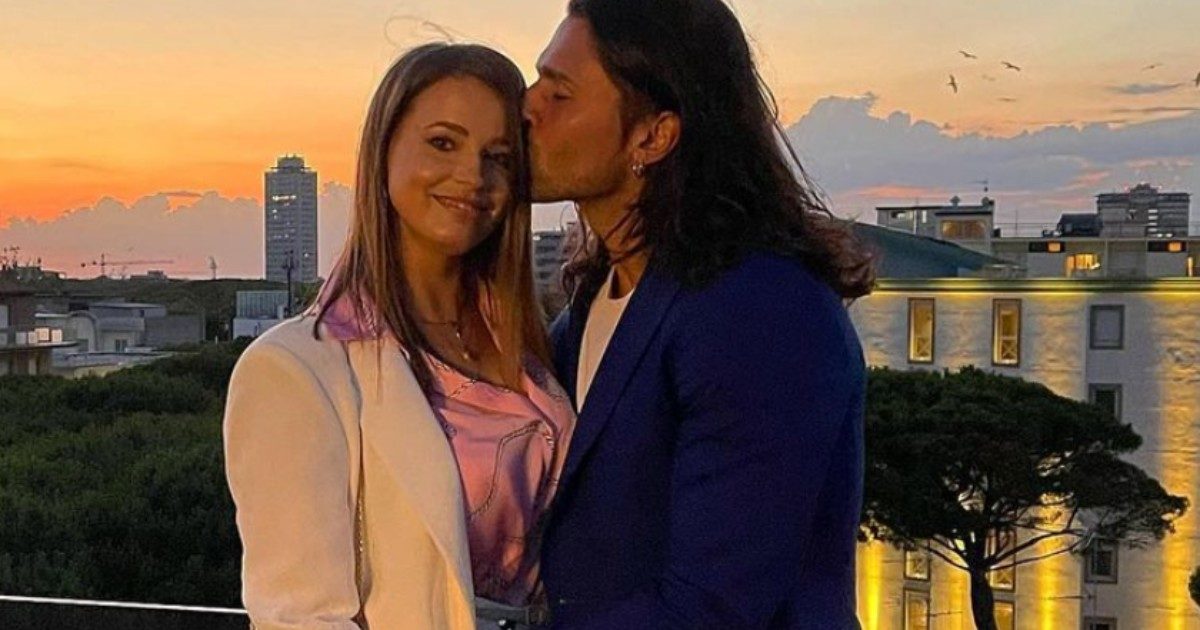 Ivana Mrazova e Luca Onestini si sono lasciati, lei sbotta: “Non ci siamo affatto ‘aspettati e supportati’ come dice lui”