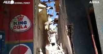 Terremoto ad Haiti, macerie e gente in strada: le immagini dopo la scossa di magnitudo 7,2 – Video