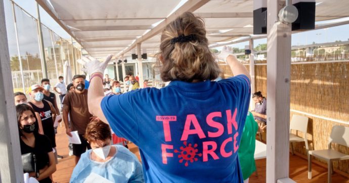 Più casi e ricoveri: cosa stiamo sbagliando