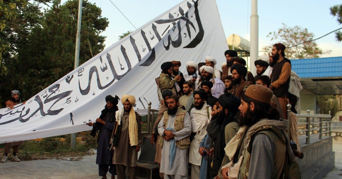 “In Afghanistan non abbiamo portato né libertà né democrazia. Il 90% dei soldi è stato speso a fini militari, questo è il grande fallimento Usa”