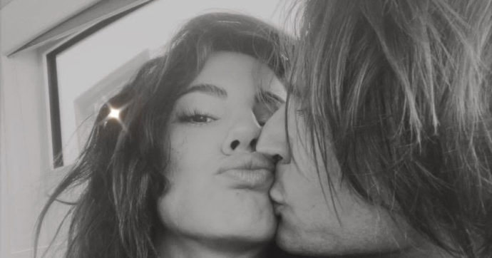 Giulia De Lellis e Francesco Oppini, scatta il bacio? La foto va in tendenza su Twitter ma è un clamoroso equivoco