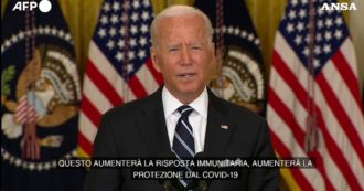 Copertina di Vaccino Covid, Biden: “Terza dose a tutti gli americani otto mesi dopo la seconda”