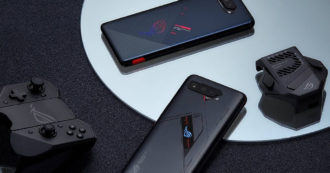 Copertina di Asus ROG Phone 5s e 5s Pro, ufficiali i nuovi gaming smartphone di fascia alta