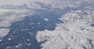 Copertina di Groenlandia, piove per la prima volta sulla vetta della calotta glaciale