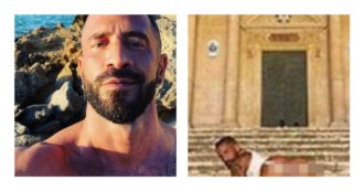 Copertina di Fabrizio Santamaria, l’attore hard che si è fotografato nudo davanti alla cattedrale di Noto: “Ora sono consacrato nel porno”