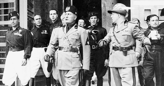 Quando c’era Lui: disfida tra “voi”, “fesso” e “cesso”