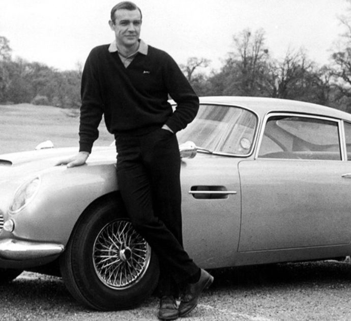 James Bond, ritrovata la storica Aston Martin? Era stata rubata nel 1997