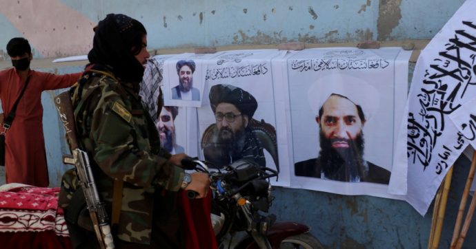 Copertina di “Fa più paura l’Isis perché i talebani si fingono moderati. Bugie dagli Usa”