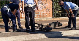 Copertina di Cade mentre viaggia sulla ciclabile con il monopattino: 13enne morto a Milano