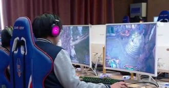 Copertina di Cina, stretta sui videogame online per minori: si può giocare solo tre ore a settimana