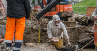 Copertina di Savona, muore un operaio di 44 anni: travolto dal muro che stava ristrutturando