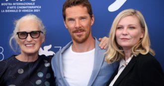 Copertina di Venezia 78, “The Power of dog”: delude l’anti western di Jane Campion con un lurido e sporco Benedict Cumberbatch che mostra le sue grazie