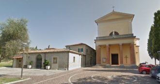 Copertina di Rimini, coppia di coniugi nominata alla guida di una parrocchia senza prete: è la prima volta. La scelta del vescovo per la crisi di vocazioni