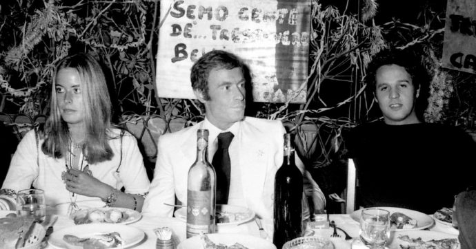 Stile da Califfo: donne, feste, locali. E il letto in pelle di leopardo