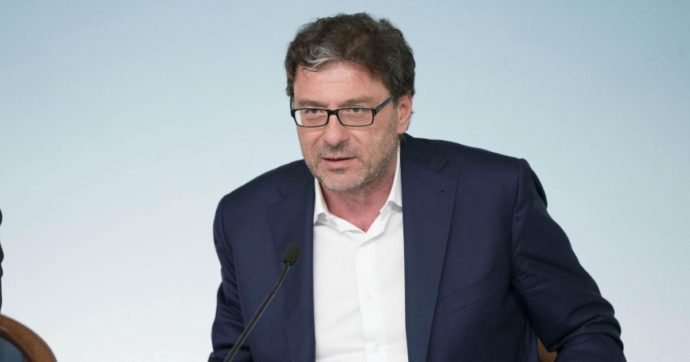 L’ultima sfida di Matteo: in piazza con Durigon