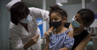 Copertina di Covid, Cuba lancia la campagna di vaccinazione per la fascia 2-18 anni. Riapertura graduale delle scuole ad ottobre