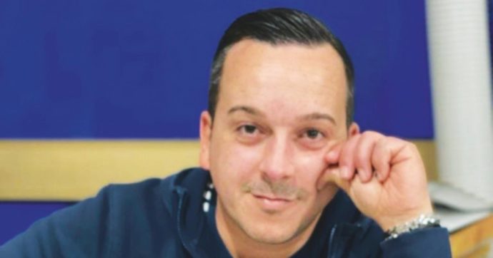 Saluti romani. Pontinia, Fdi presenta nostalgico del Duce