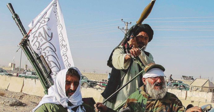 L’ultima resistenza in Panshir ritarda il governo dei Talib